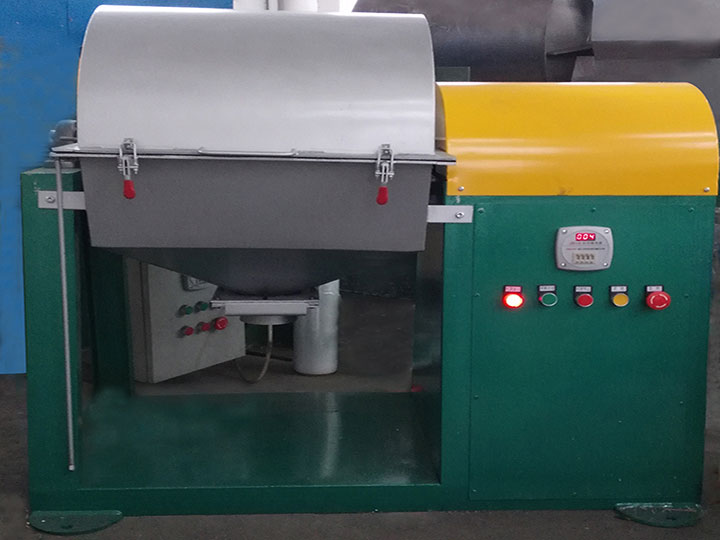 罩殼可開(kāi)式臥式球磨機(jī)